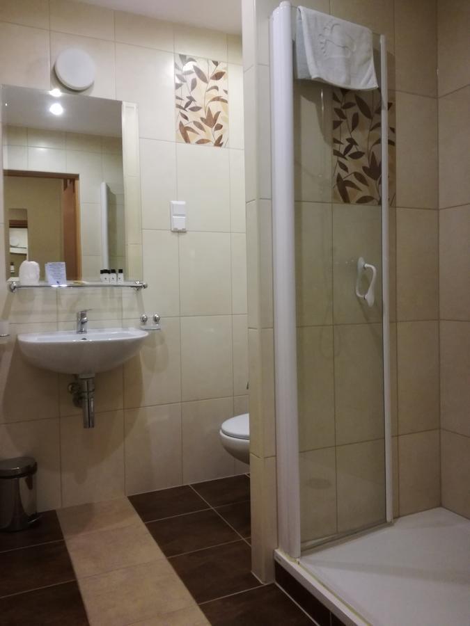 Hotel Jaskolka Устронь Экстерьер фото